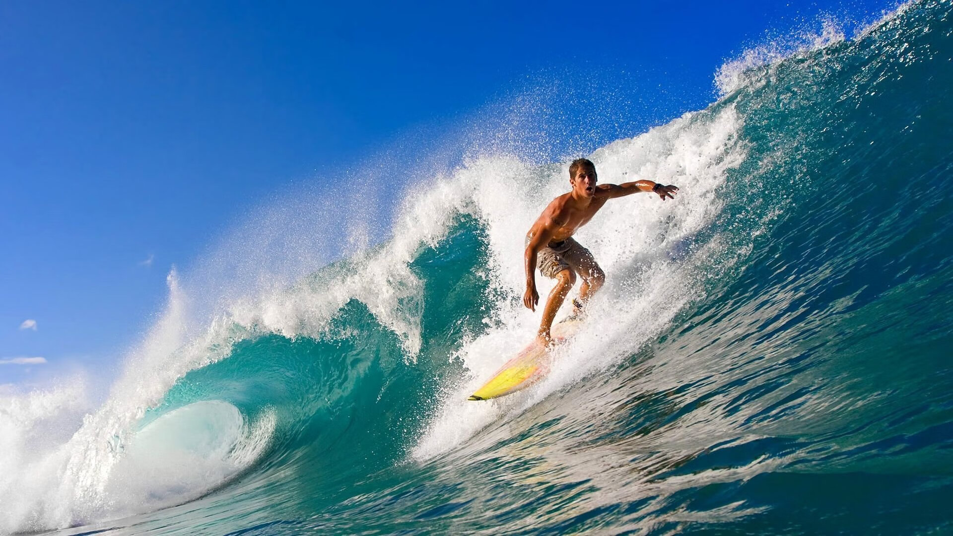 中国男足在巴黎奥运会比赛中以1-0战胜法国，中国男足打进奥运会